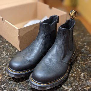 Dr. Martens Chelsea Boots Size US 11M/12W